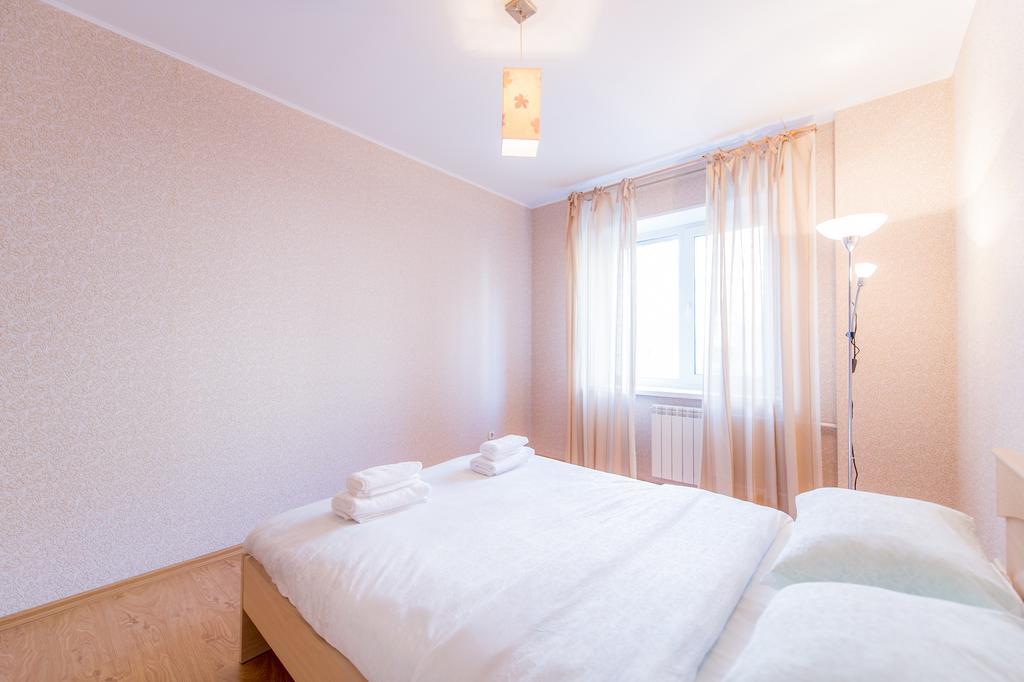 Five Stars Kirova 23A Apartment Челябинск Стая снимка